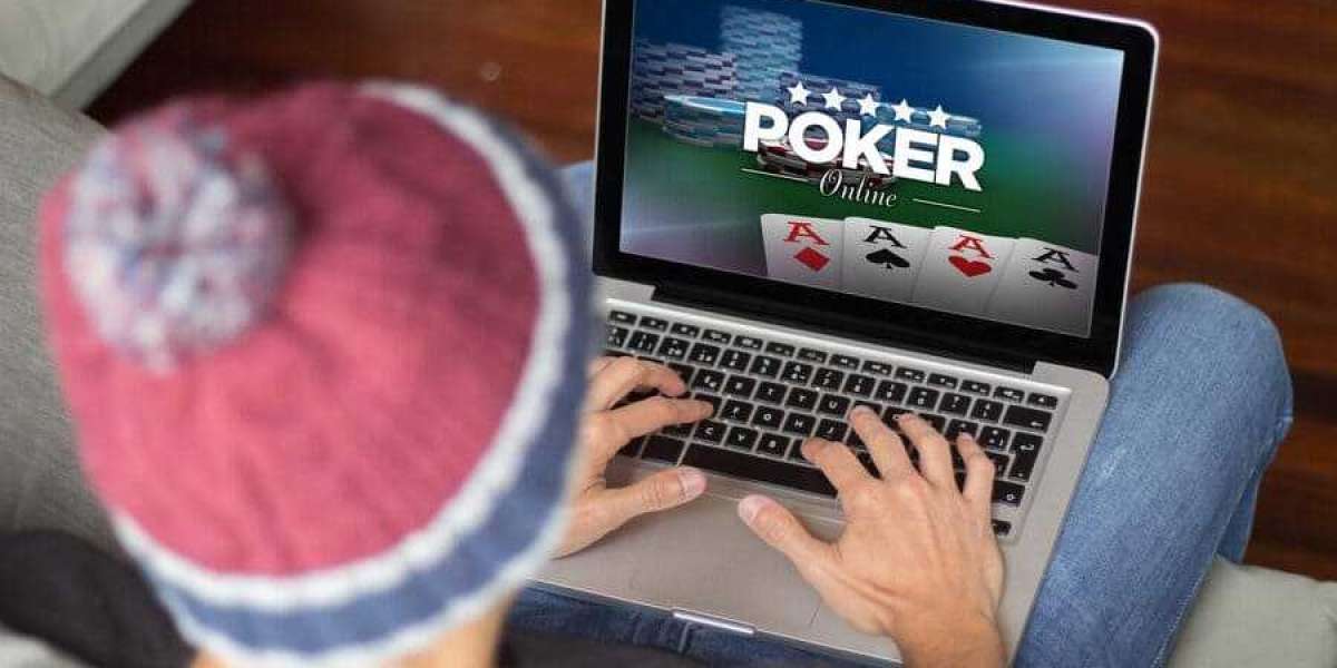 Jackpot Joy: Unveiling the Glitz and Glamour of Online Casinos