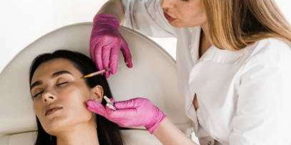 Find The Best Dermatologist in Delhi at House of Aesthetics
